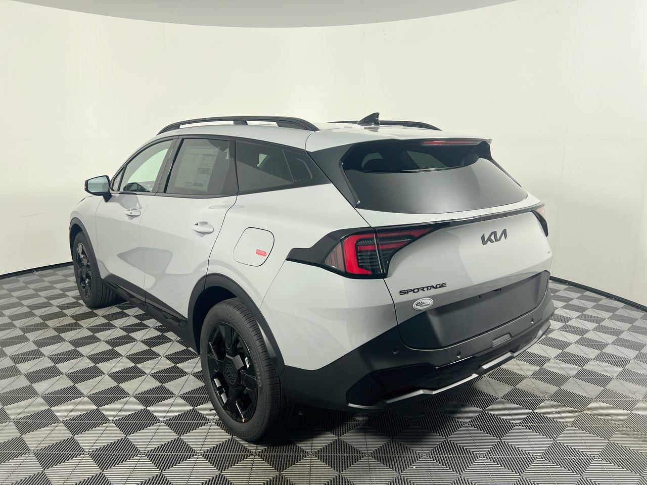 New 2026 Kia Sportage X-Line w/ X-Line Technology Package AWD/4WD image 7