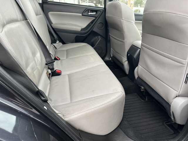 Used 2015 Subaru Forester 2.5i Touring w/ Eyesight & Navigation System image 18