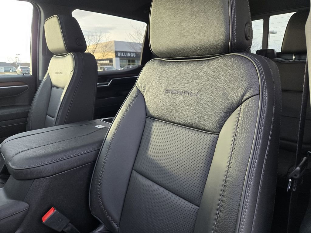 New 2026 GMC Sierra 1500 Denali AWD/4WD image 18