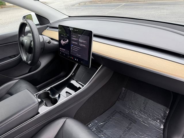 Used 2020 Tesla Model Y Long Range AWD/4WD image 29