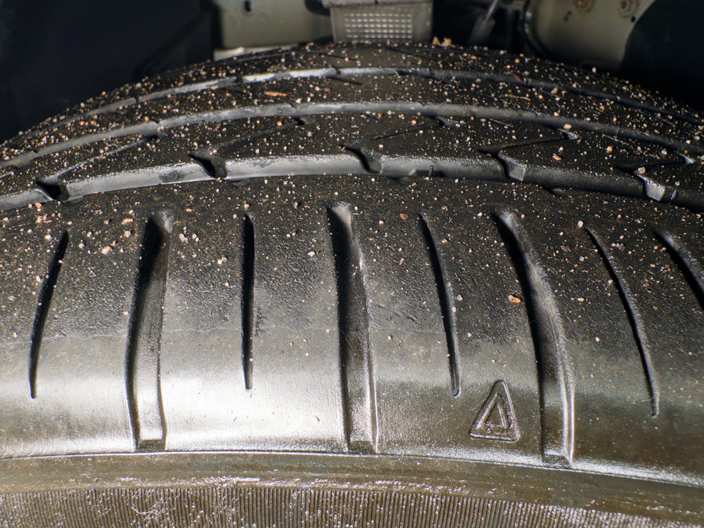 Used 2020 Tesla Model 3 Long Range image 32