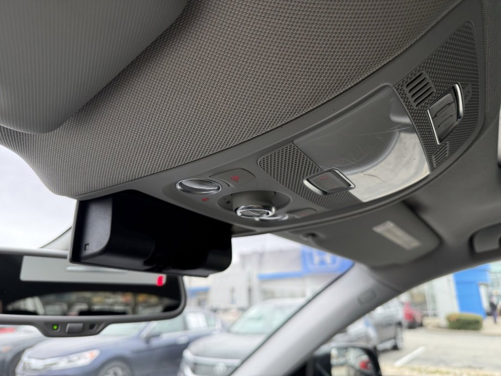 Used 2016 Audi Q5 2.0T Premium Plus w/ Technology Package image 28