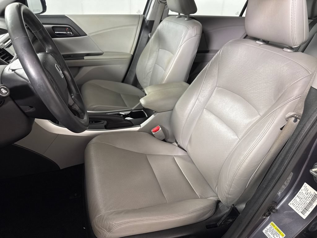 Used 2015 Honda Accord EX-L image 10
