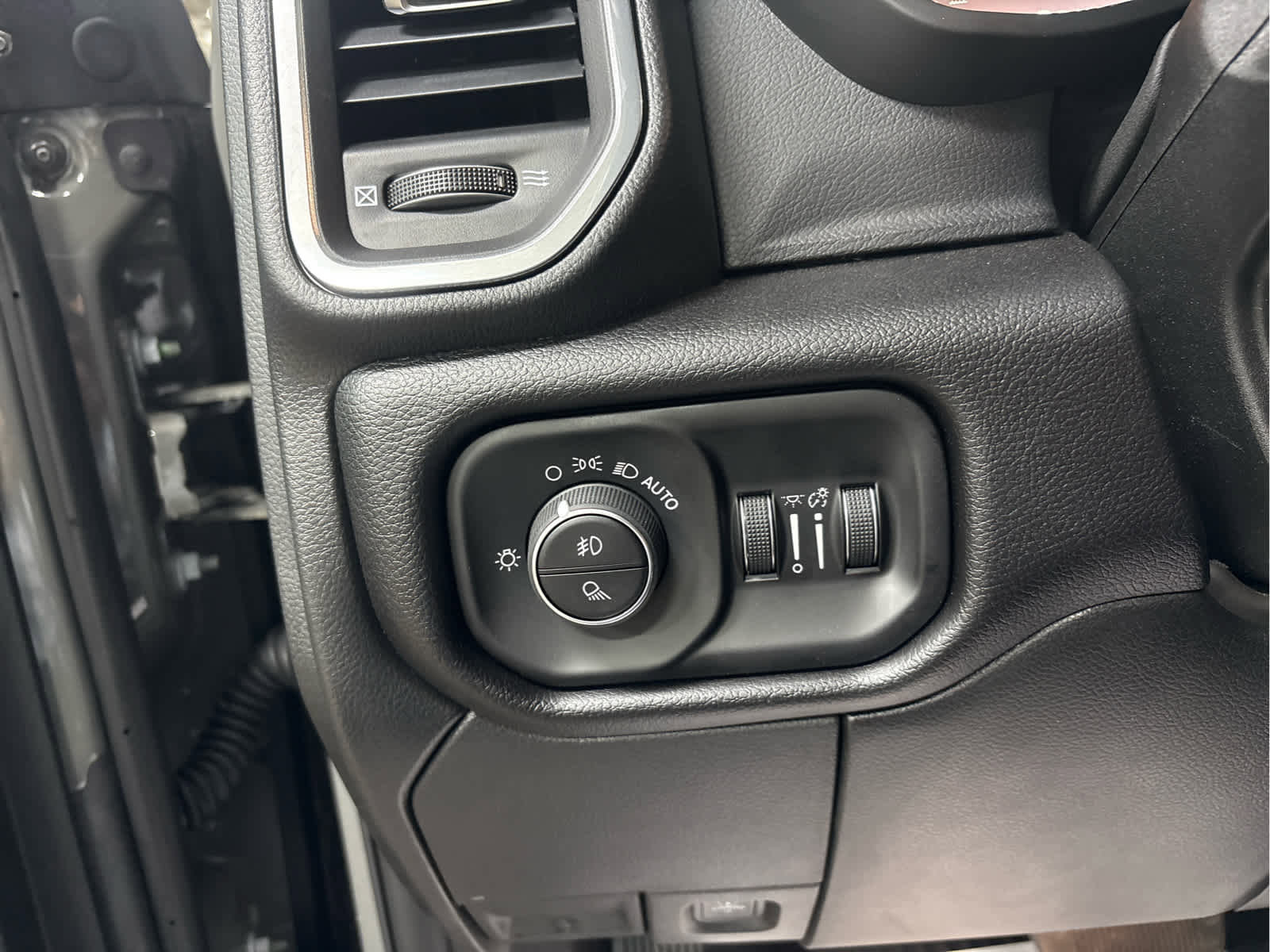 New 2026 RAM 2500 Laramie w/ Night Edition image 9