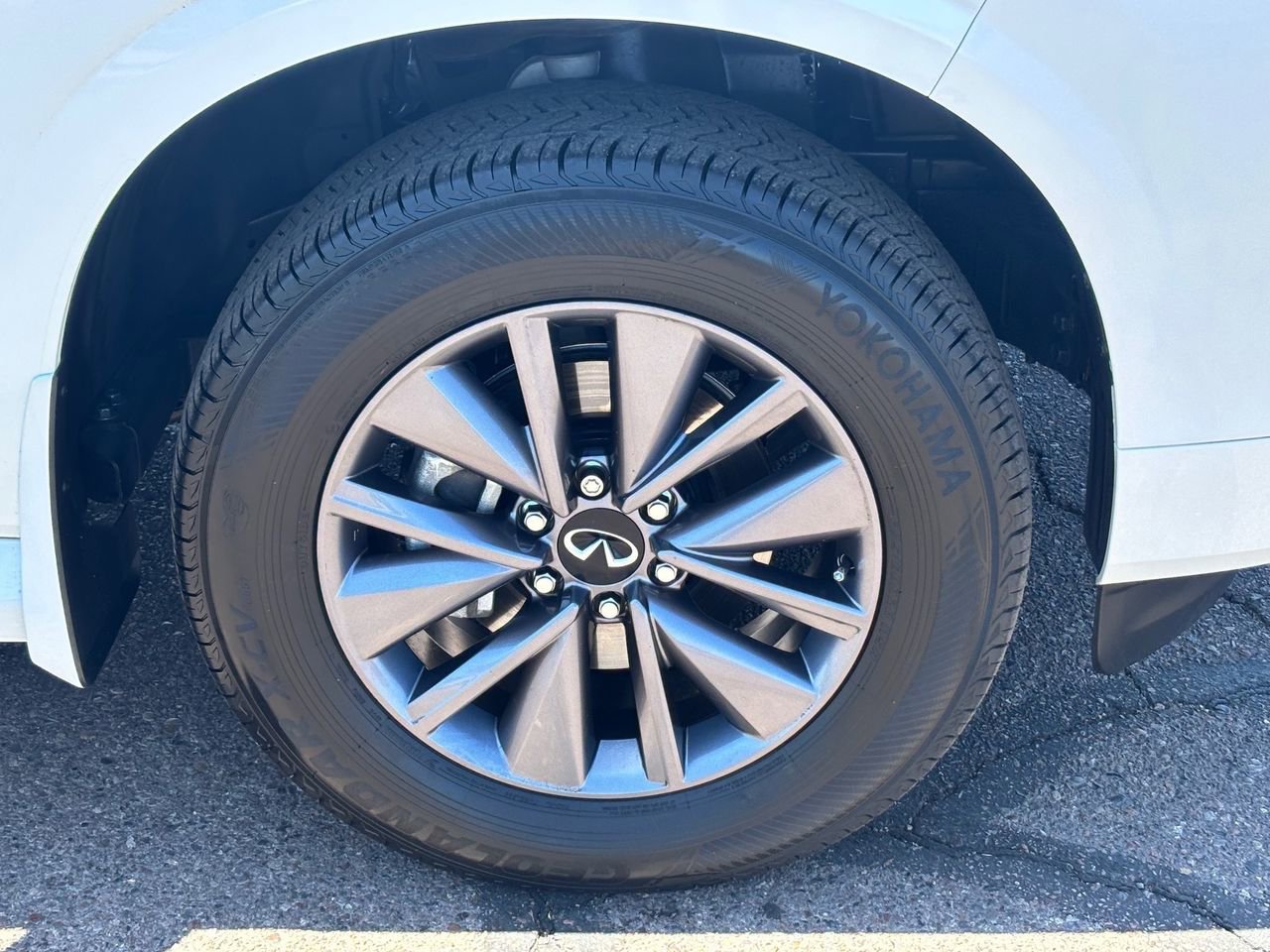 Certified 2026 INFINITI QX80 Pure w/ Cargo Package RWD image 8