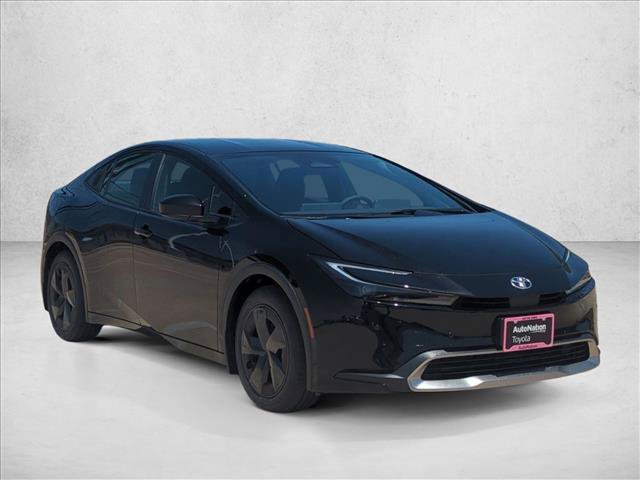 New 2027 Toyota Prius Plug-In Hybrid FWD image 7