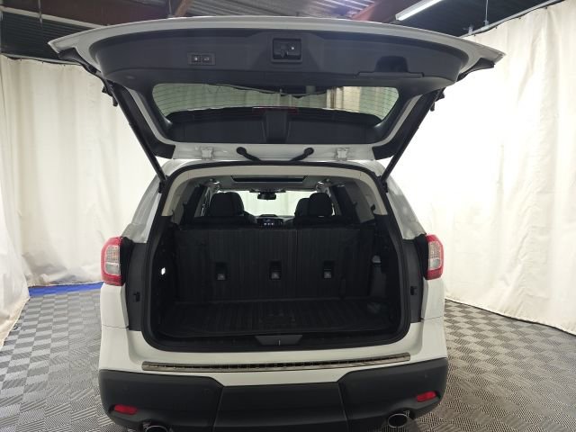 Certified 2025 Subaru Ascent Bronze Edition w/ Onyx Package image 40