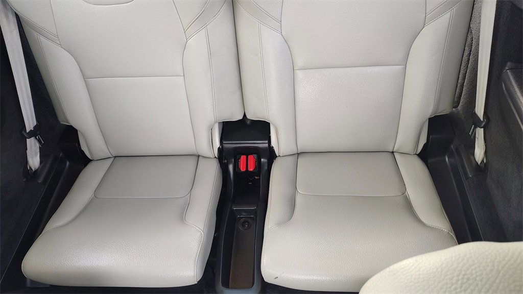 Certified 2022 Volvo XC90 T8 Inscription Expression w/ Advanced Package image 33