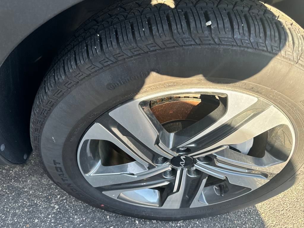 Certified 2023 Kia Sorento SX Prestige image 25