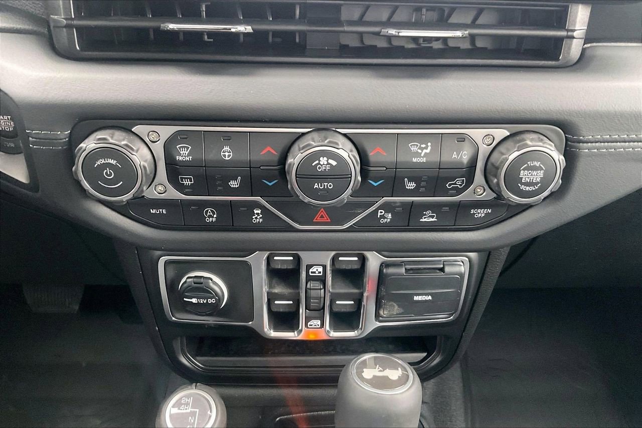 New 2026 Jeep Wrangler Sahara image 18