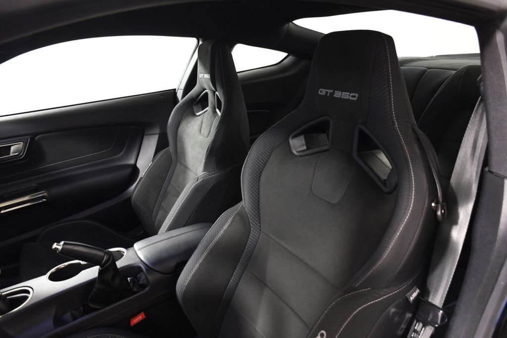 Used 2018 Ford Mustang Shelby GT350 w/ Electronics Package RWD image 17