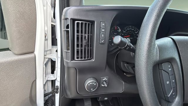 Used 2024 Chevrolet Express 2500 w/ Driver Convenience Package RWD image 22