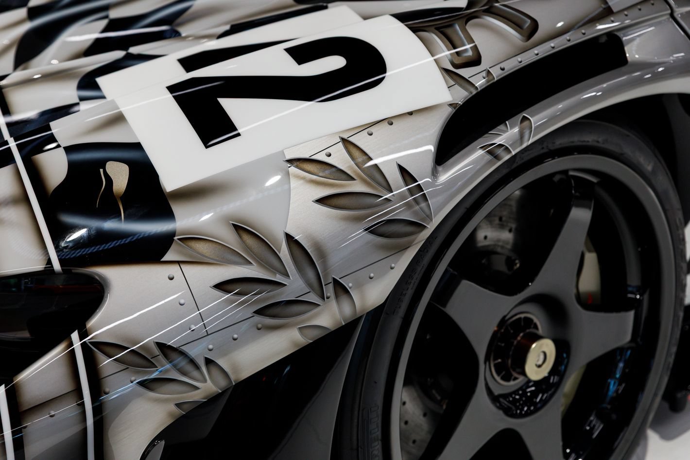 Used 2020 McLaren Senna RWD image 52
