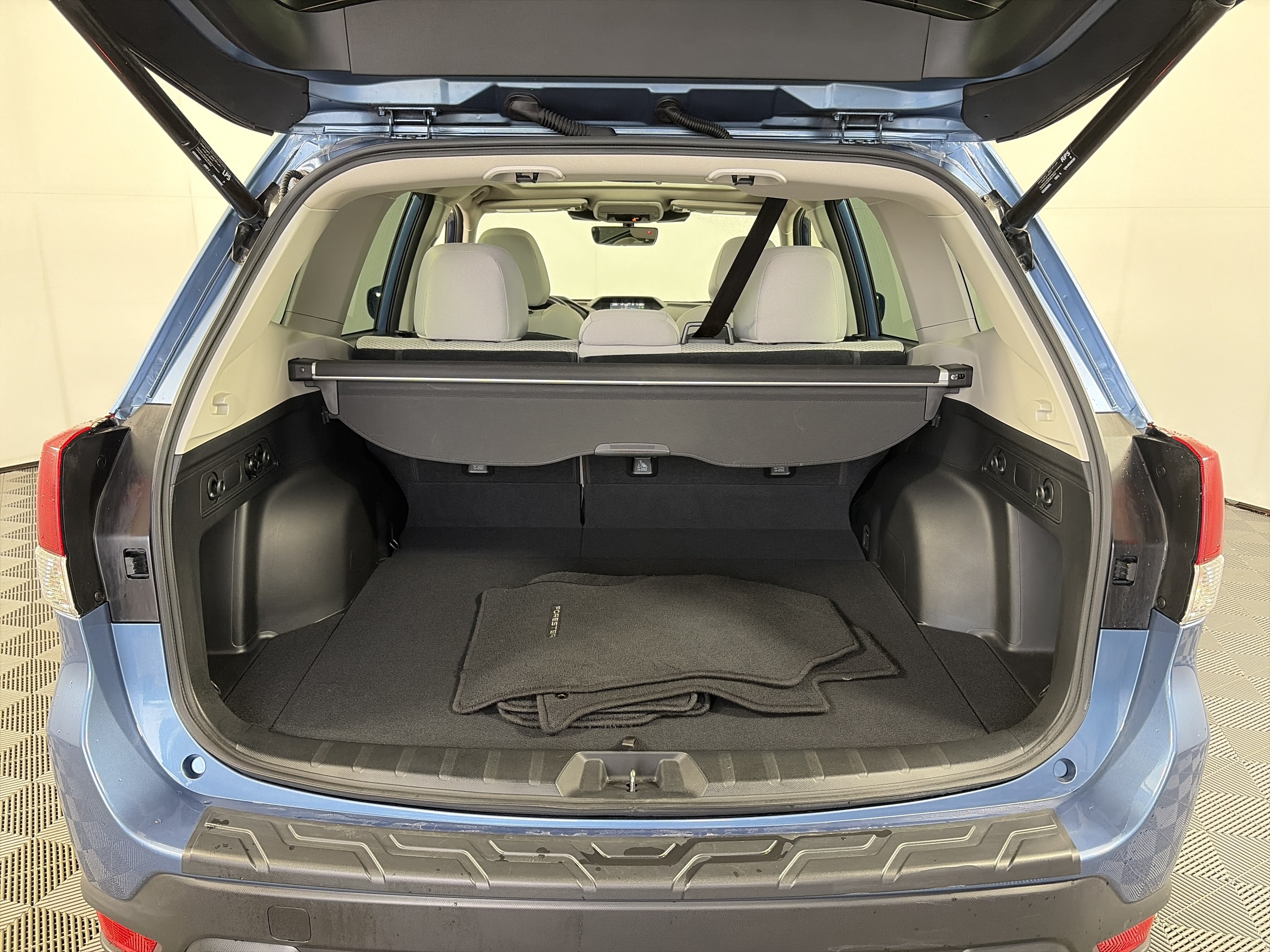 Used 2022 Subaru Forester Premium w/ Popular Package #1 AWD/4WD image 14