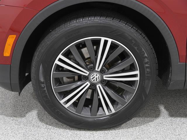 Certified 2019 Volkswagen Tiguan SEL image 22