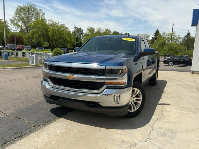 Used 2016 Chevrolet Silverado 1500 LT w/ All Star Edition AWD/4WD image 5