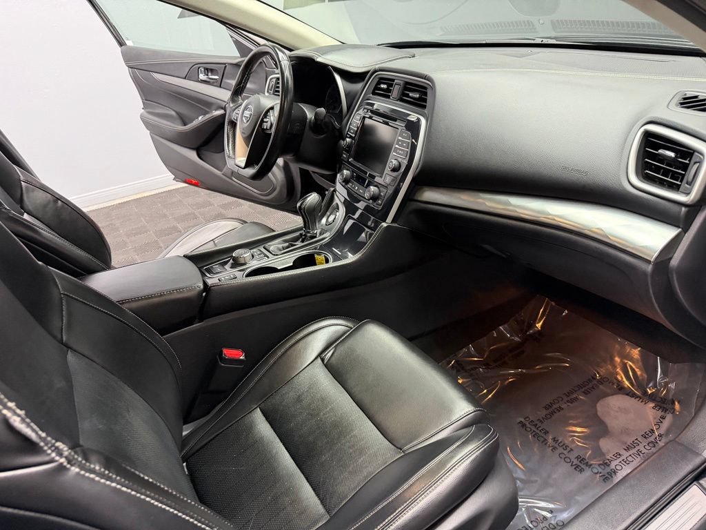 Used 2022 Nissan Maxima SV w/ Floor Mat Group FWD image 52