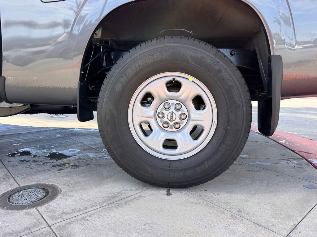 New 2026 Nissan Frontier S image 8