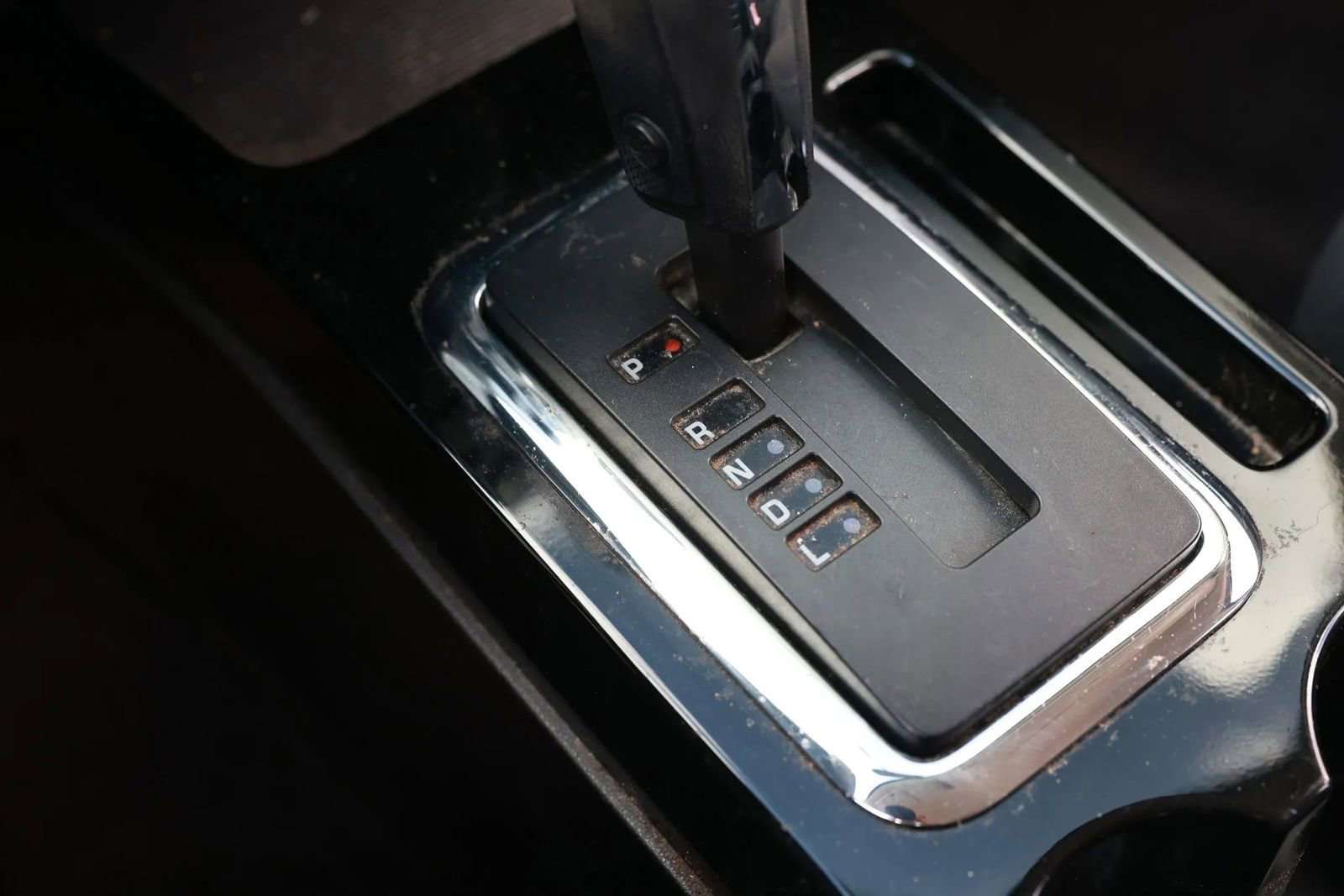 Used 2010 MAZDA Tribute i Sport image 35