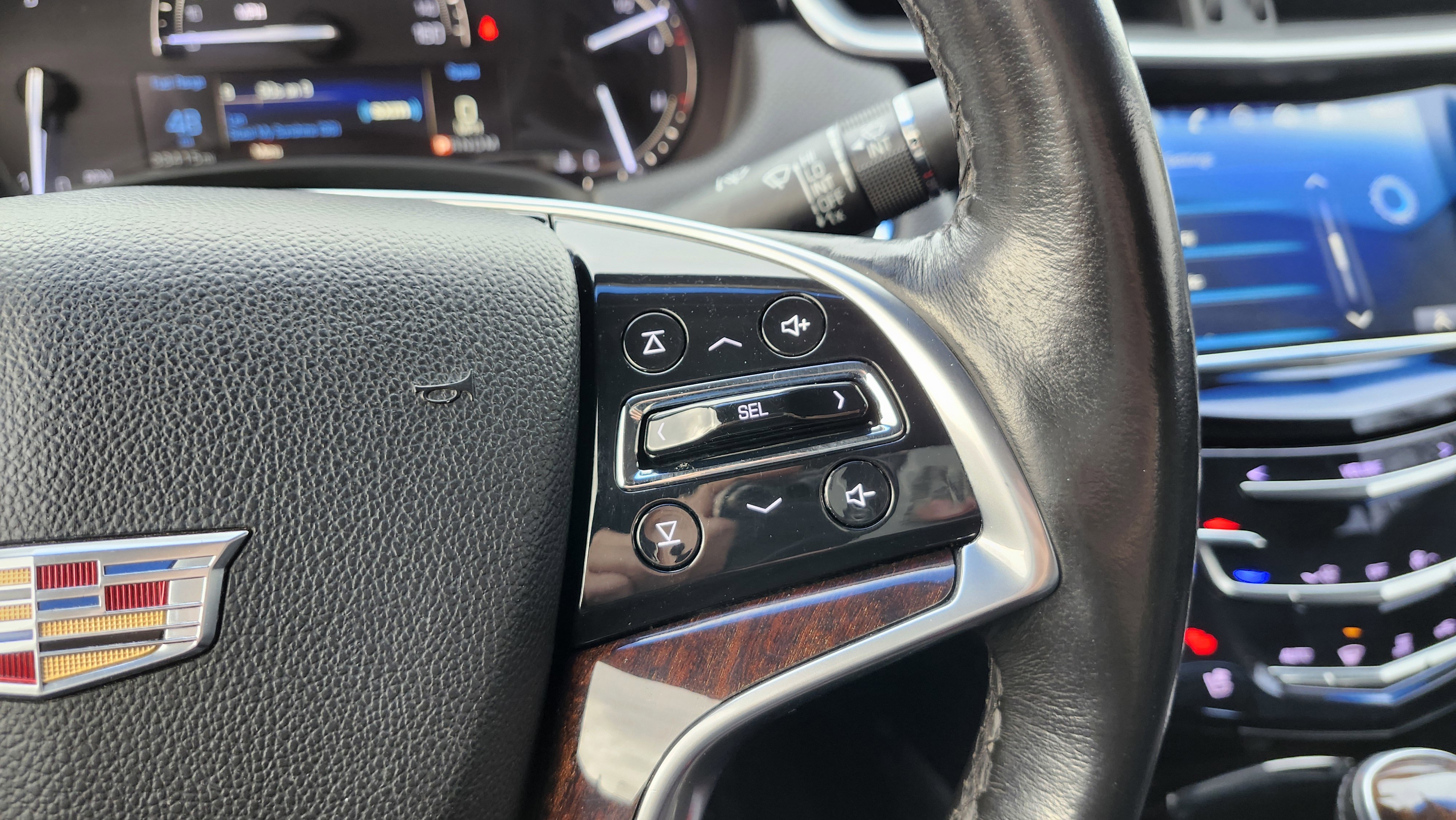 Used 2017 Cadillac XTS Luxury image 34