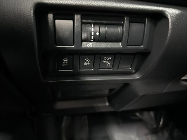 Used 2021 Subaru Crosstrek 2.5i Sport w/ Moonroof Package image 27