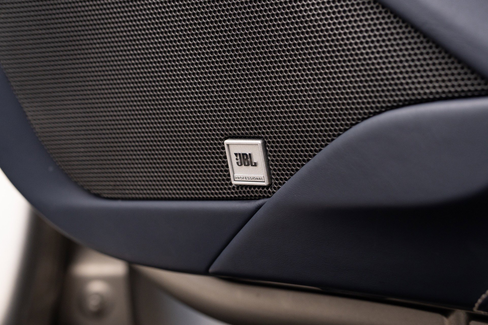 Used 2016 Ferrari 488 GTB image 53