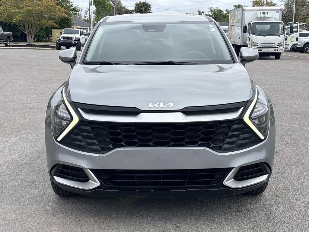 Used 2023 Kia Sportage LX image 8
