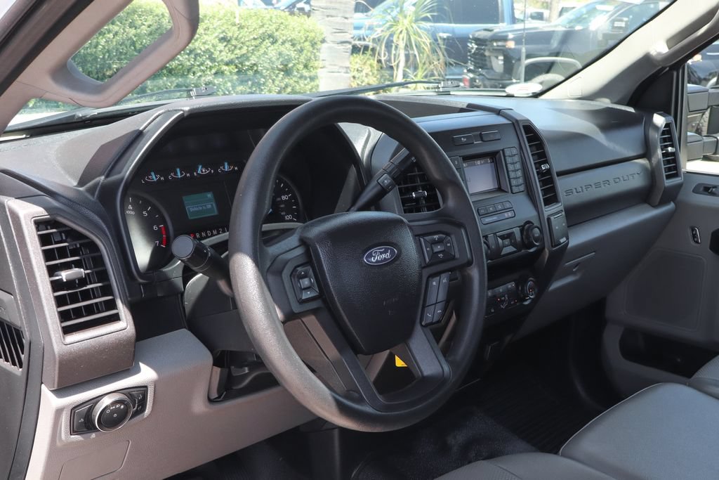 Used 2021 Ford F250 XL w/ Power Equipment Group RWD image 29