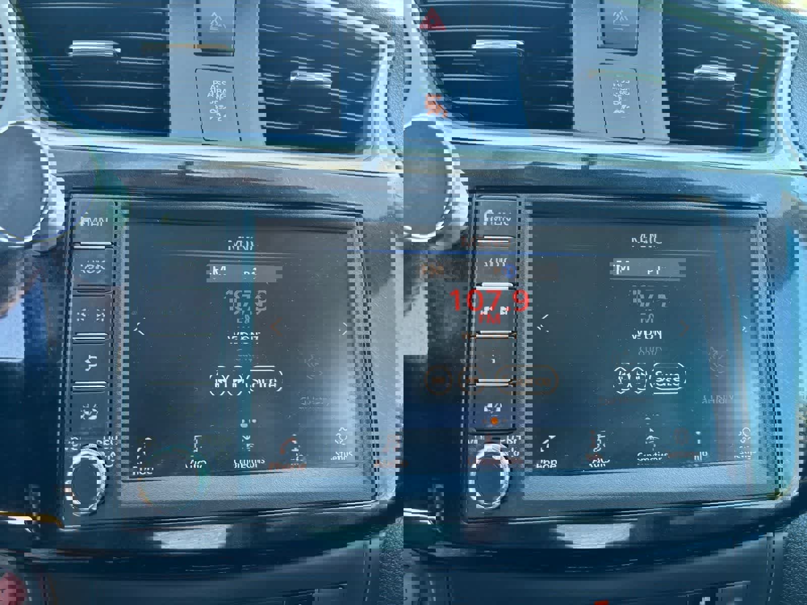 Used 2019 Nissan Sentra SV image 14