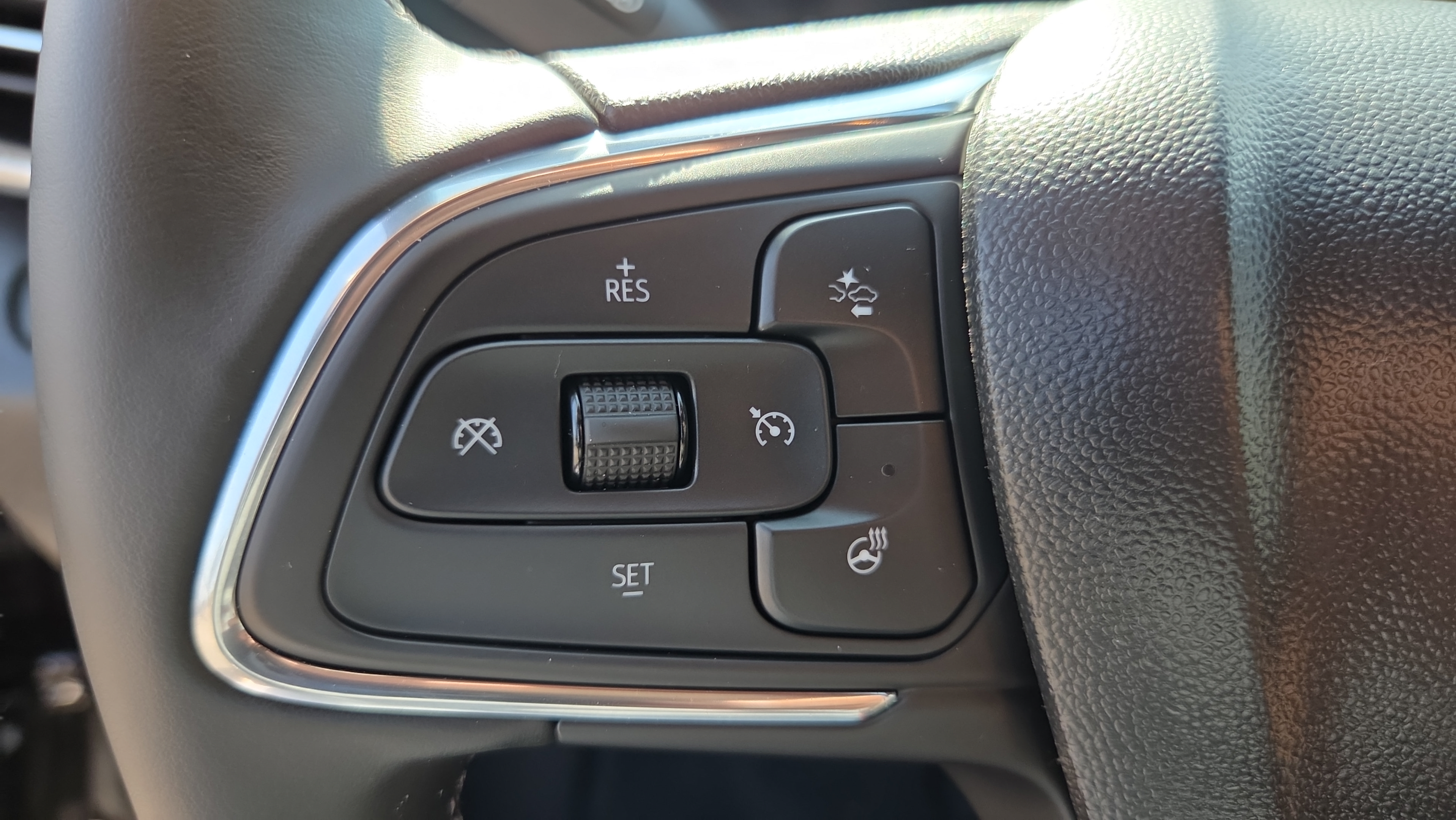 Certified 2026 Buick Envista Sport Touring w/ Convenience I Package FWD image 24