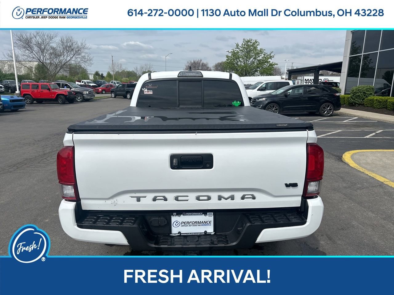 Used 2016 Toyota Tacoma TRD Sport image 5