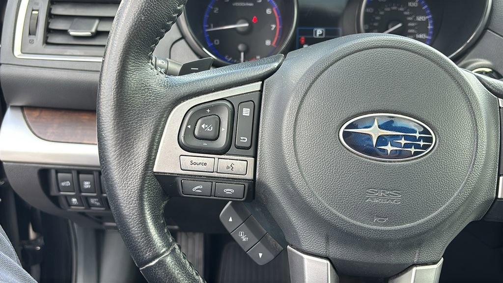 Used 2017 Subaru Outback 2.5i Limited AWD/4WD image 17
