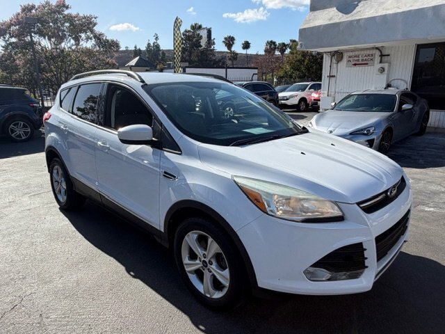 Used 2014 Ford Escape SE w/ Equipment Group 201A FWD image 10