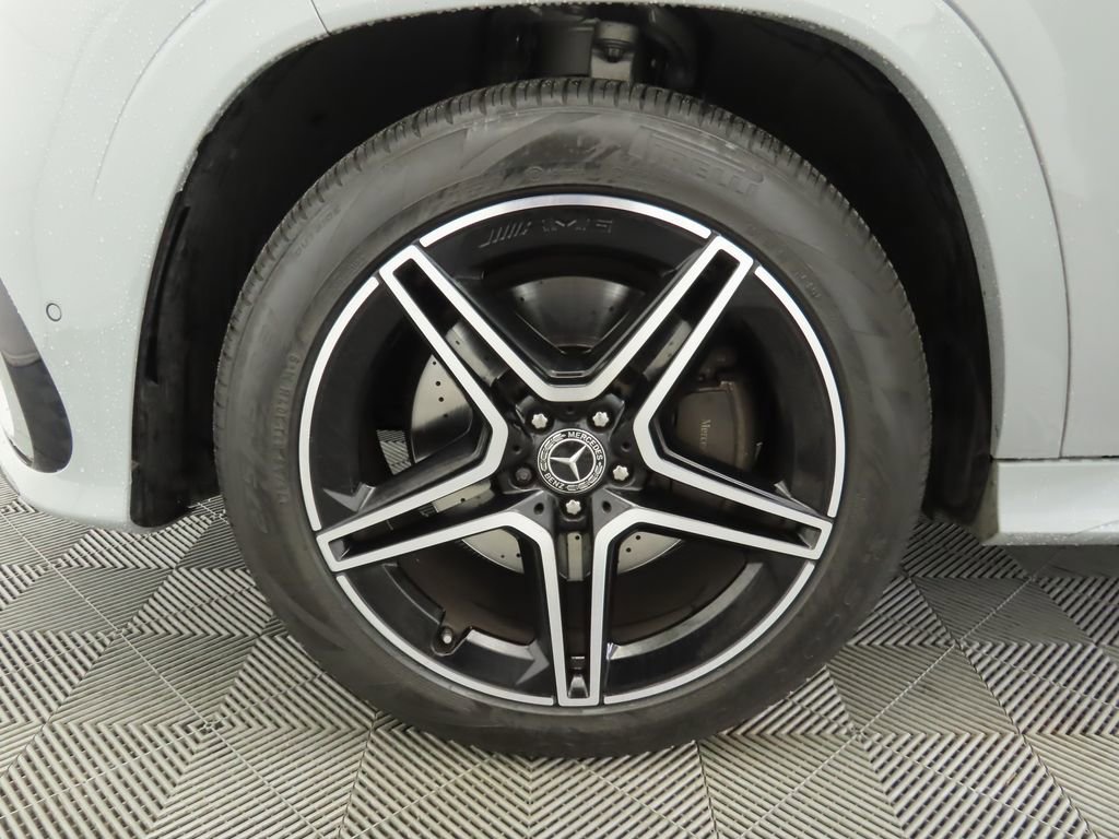 Used 2024 Mercedes-Benz GLS 450 GLS 450 image 29