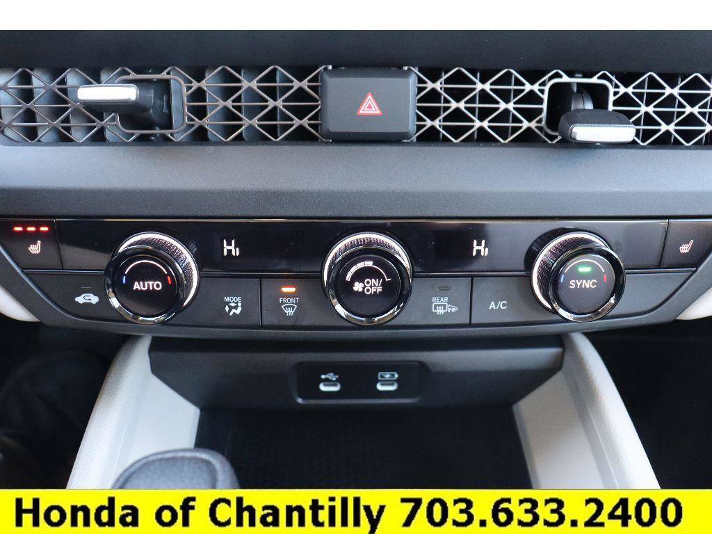 Certified 2025 Honda Accord SE image 16