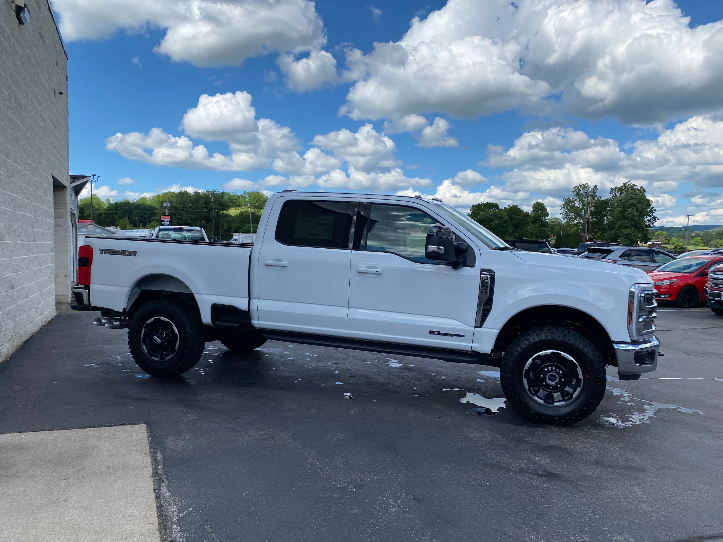 New 2026 Ford F250 Lariat w/ Tremor Off-Road Package AWD/4WD image 11
