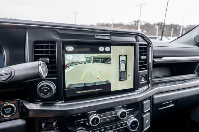 New 2026 Ford F250 Lariat w/ Black Appearance Package AWD/4WD image 36
