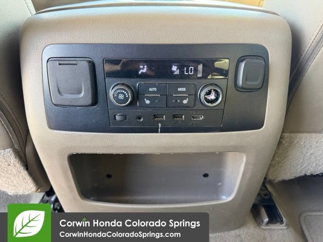 Used 2019 GMC Yukon XL SLT w/ Open Road Package AWD/4WD image 26
