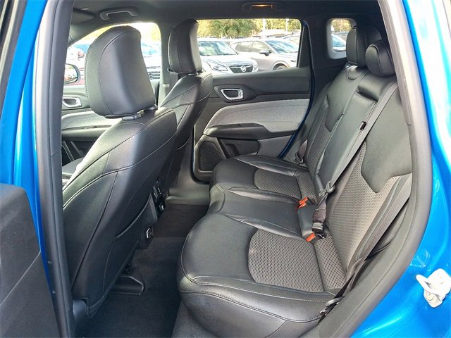 Used 2024 Jeep Compass Latitude image 8