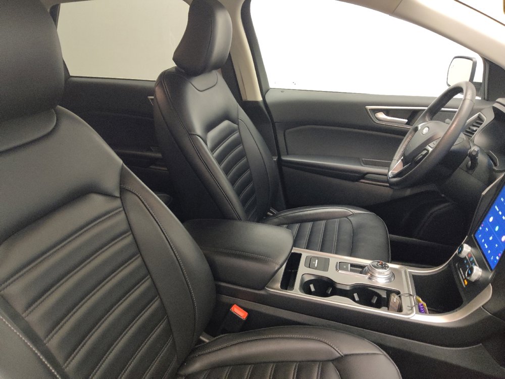 Used 2024 Ford Edge SEL image 21