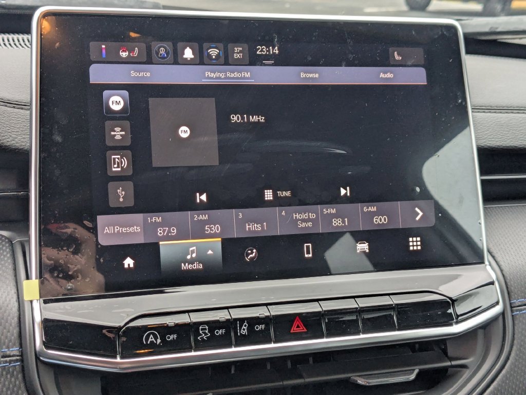 New 2026 Jeep Compass Latitude AWD/4WD image 16