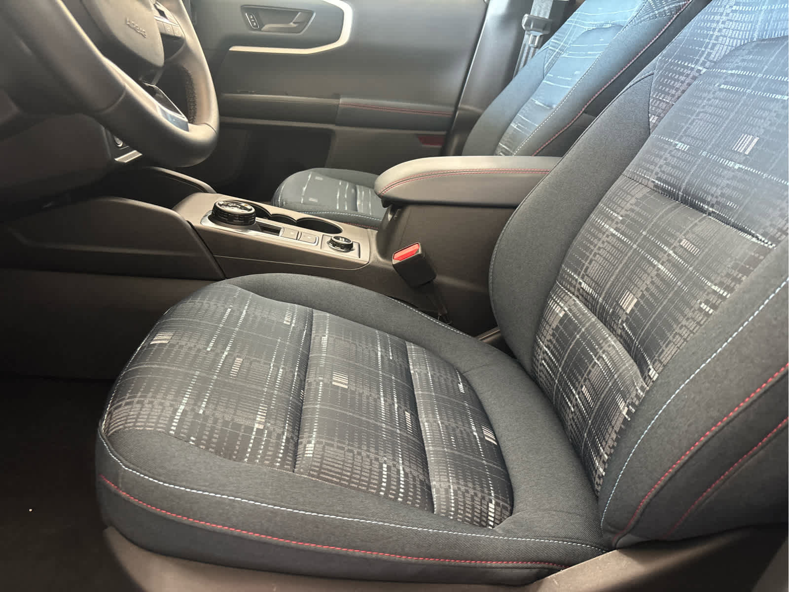 Used 2025 Ford Bronco Sport Heritage w/ Convenience Package image 18