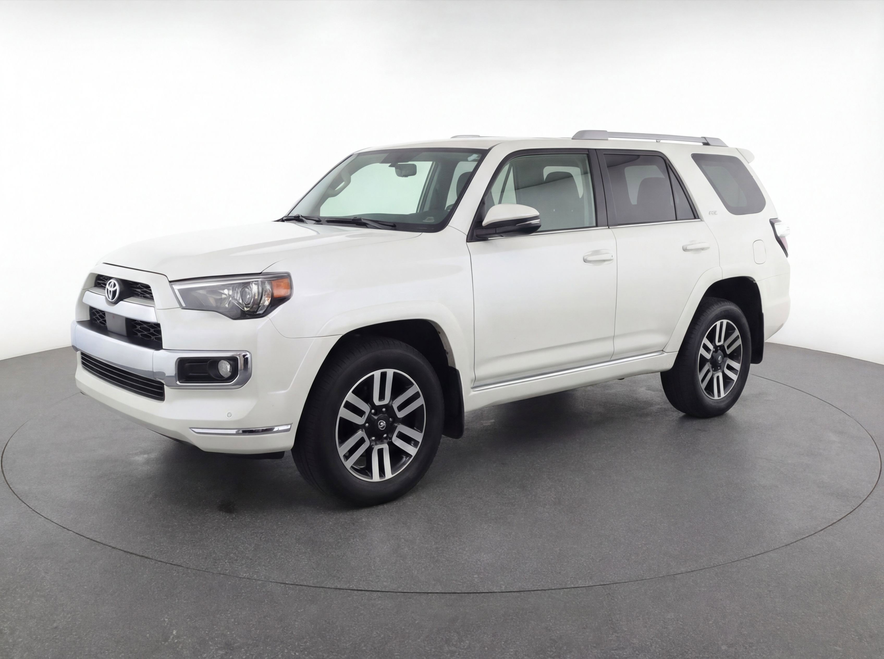 Used 2024 Toyota 4Runner TRD Sport RWD image 3