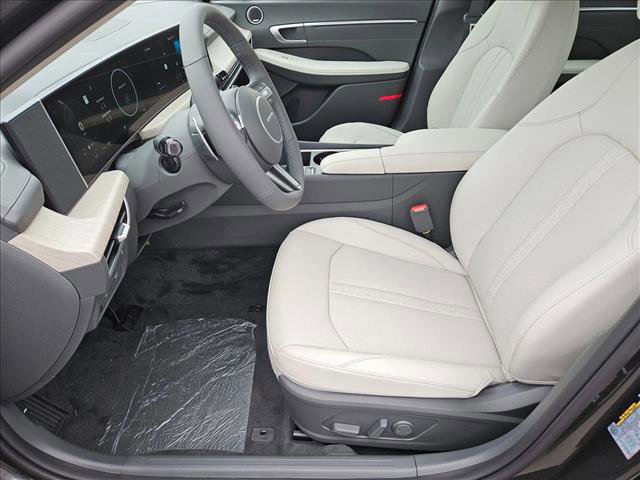 New 2026 Hyundai Sonata Limited video 4