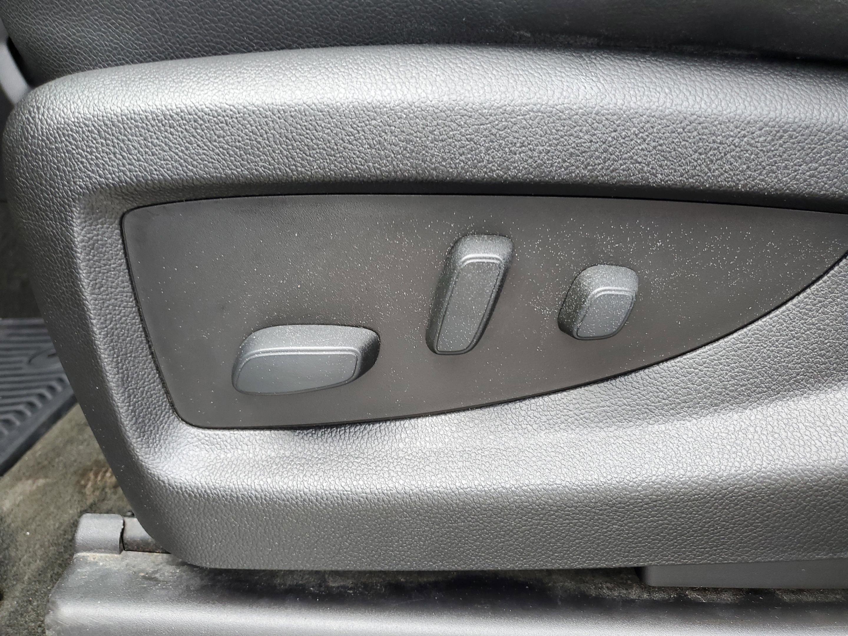 Used 2018 Chevrolet Silverado 1500 LTZ Z71 w/ LTZ Plus Package image 16