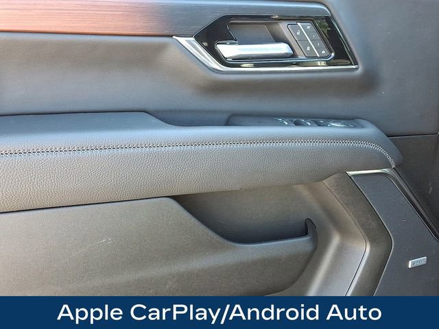 Used 2025 GMC Yukon XL Denali image 16