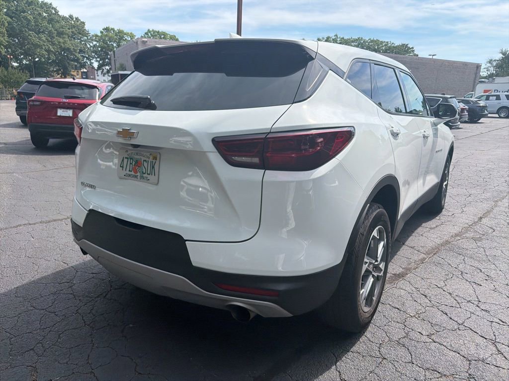 Used 2025 Chevrolet Blazer LT FWD image 7