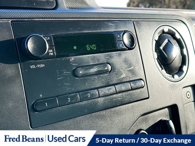 Used 2016 Ford E-450 and Econoline 450 Super Duty image 15