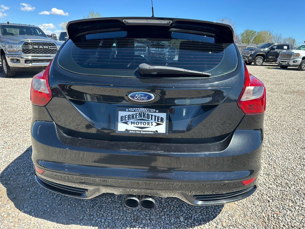 Used 2014 Ford Focus ST w/ Equipment Group 201A image 9