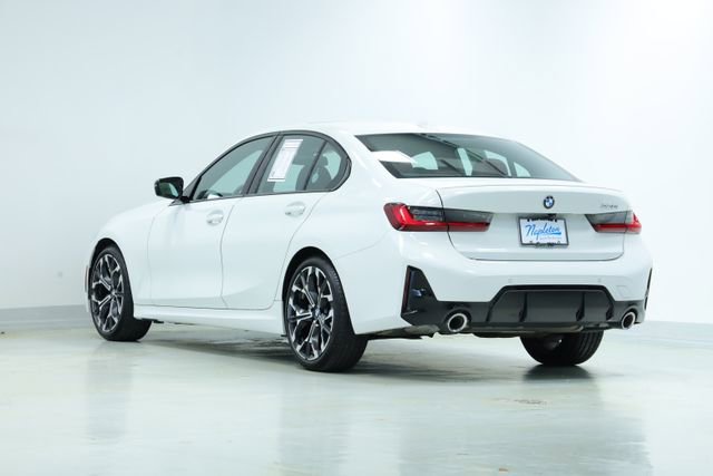 Used 2025 BMW 330i Sedan w/ M Sport Package image 6